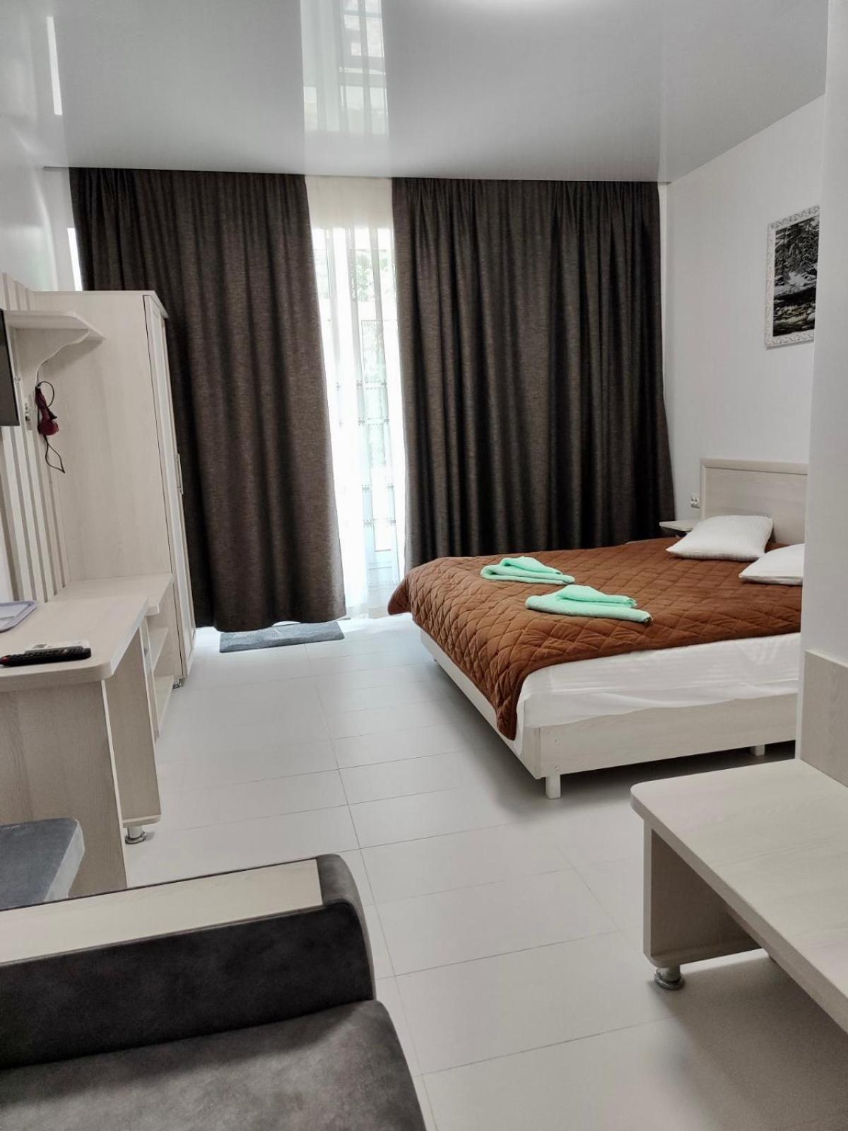 Перлина Дністра Hotel Rudkivci Kültér fotó