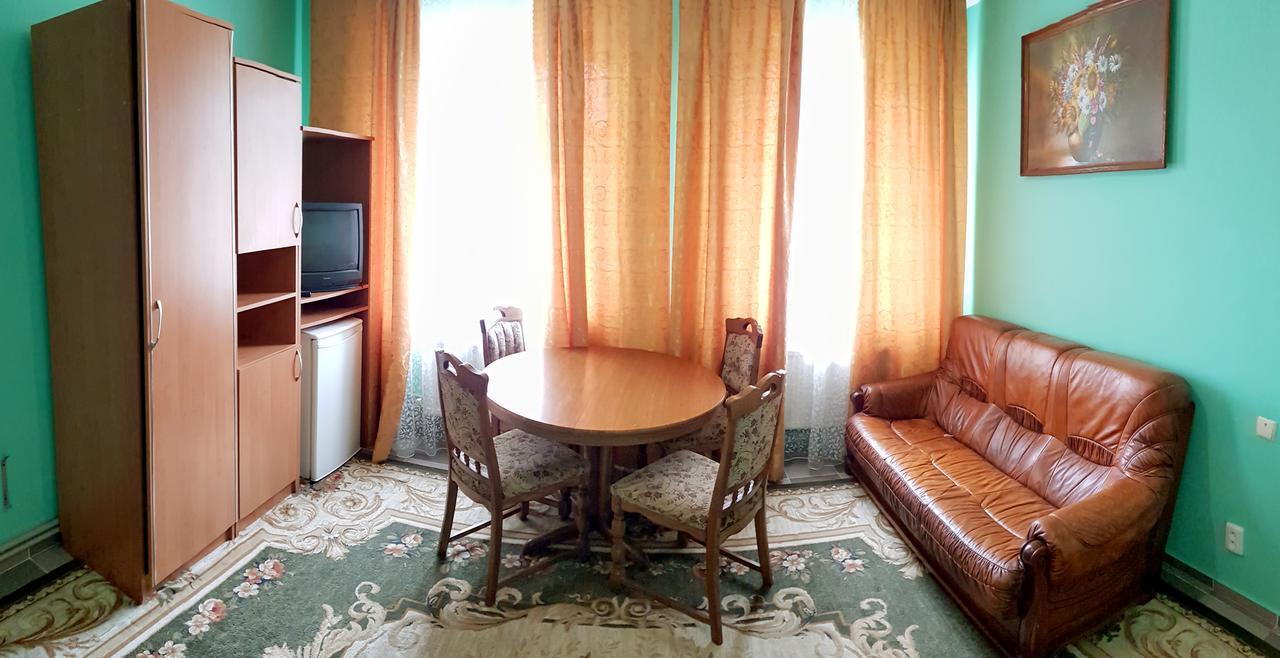 Перлина Дністра Hotel Rudkivci Kültér fotó
