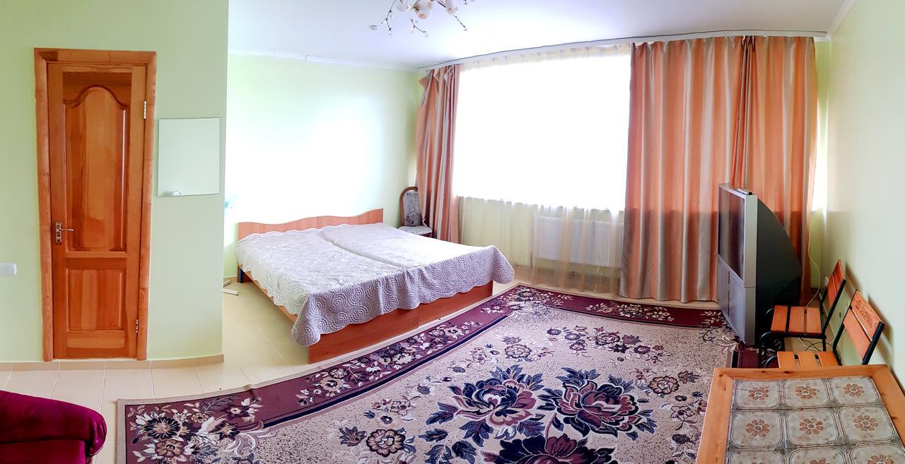 Перлина Дністра Hotel Rudkivci Kültér fotó